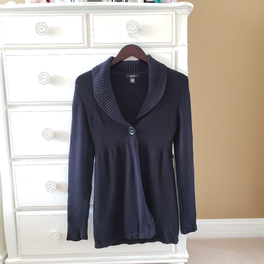 Black Alfani Buttoned Cardigan